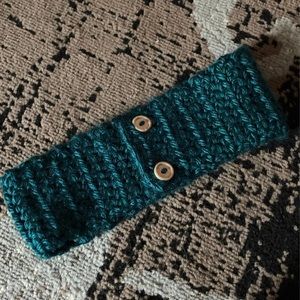 Knit headband